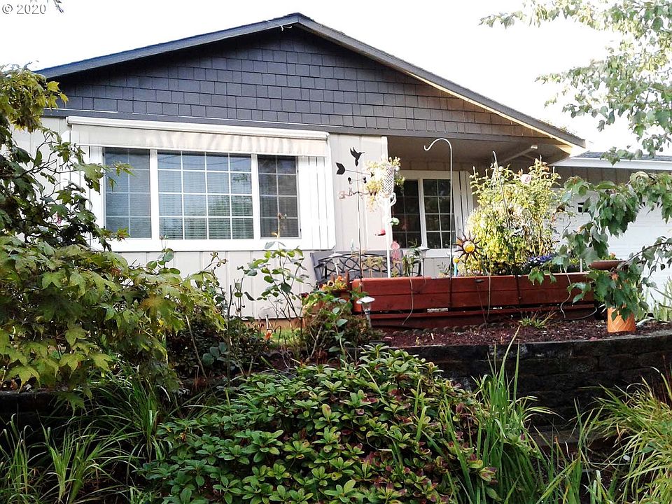 2nd image of 39025 Dubarko Rd
