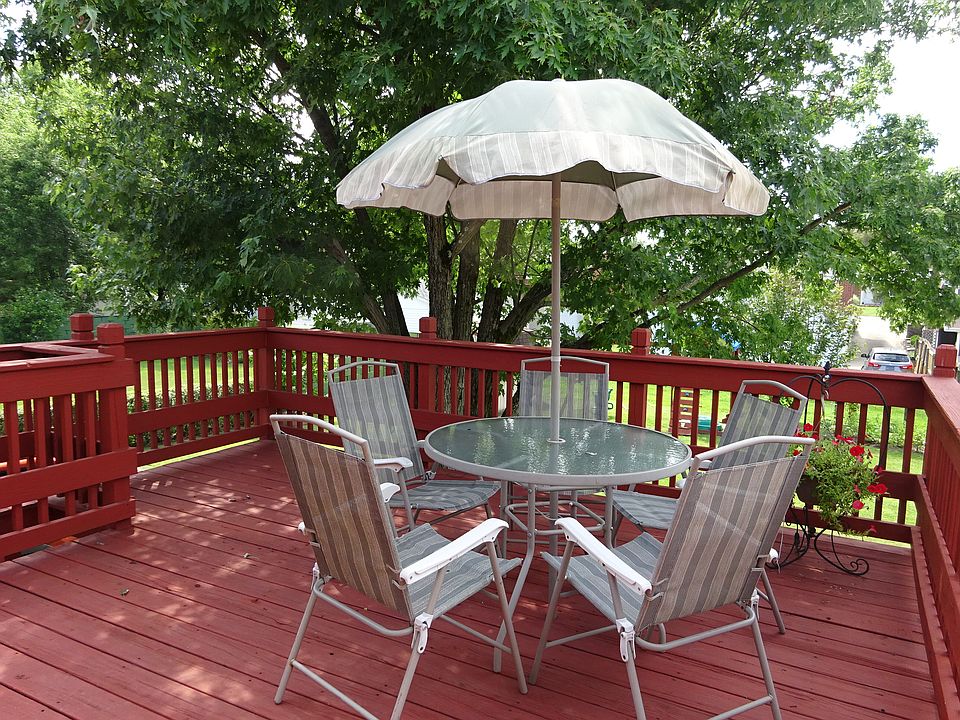 1st image of 536 Lebanon Manor Dr