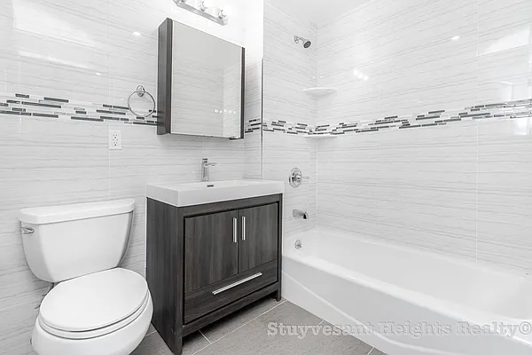 Rented by Stuyvesant Heights Realty Corp | media 4
