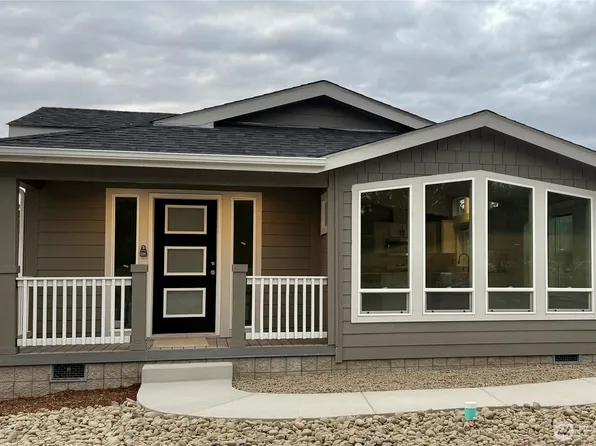 312 Sunset Meadows Lane, Port Hadlock, WA 98339