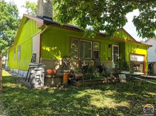 1306 Woodland St, Emporia, KS 66801