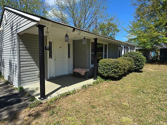 2nd image of 1143 NE Alderman Street