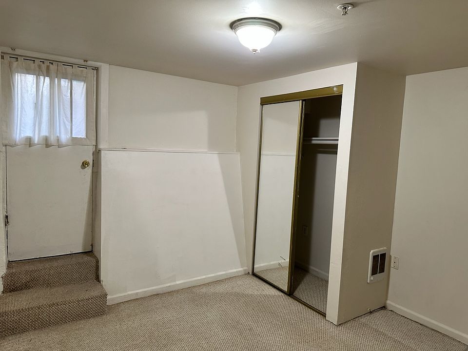 Bedroom #1