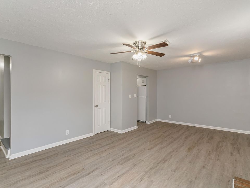 1st image of 9104 Cedarpark Ln APT C