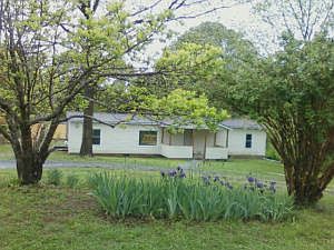 1st image of 110 Willowridge Dr