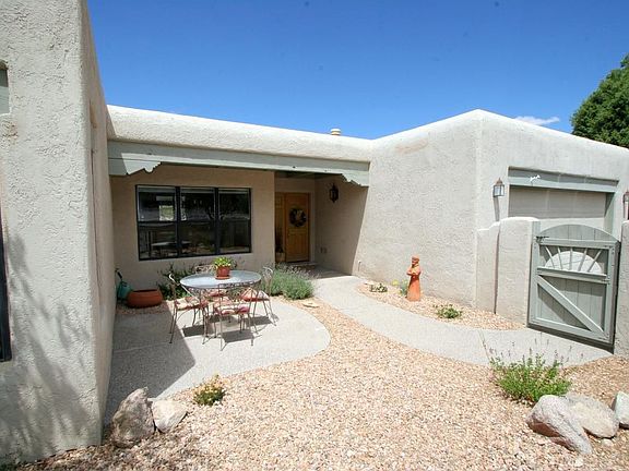 3rd image of 2775 Wolfberry Pl NE