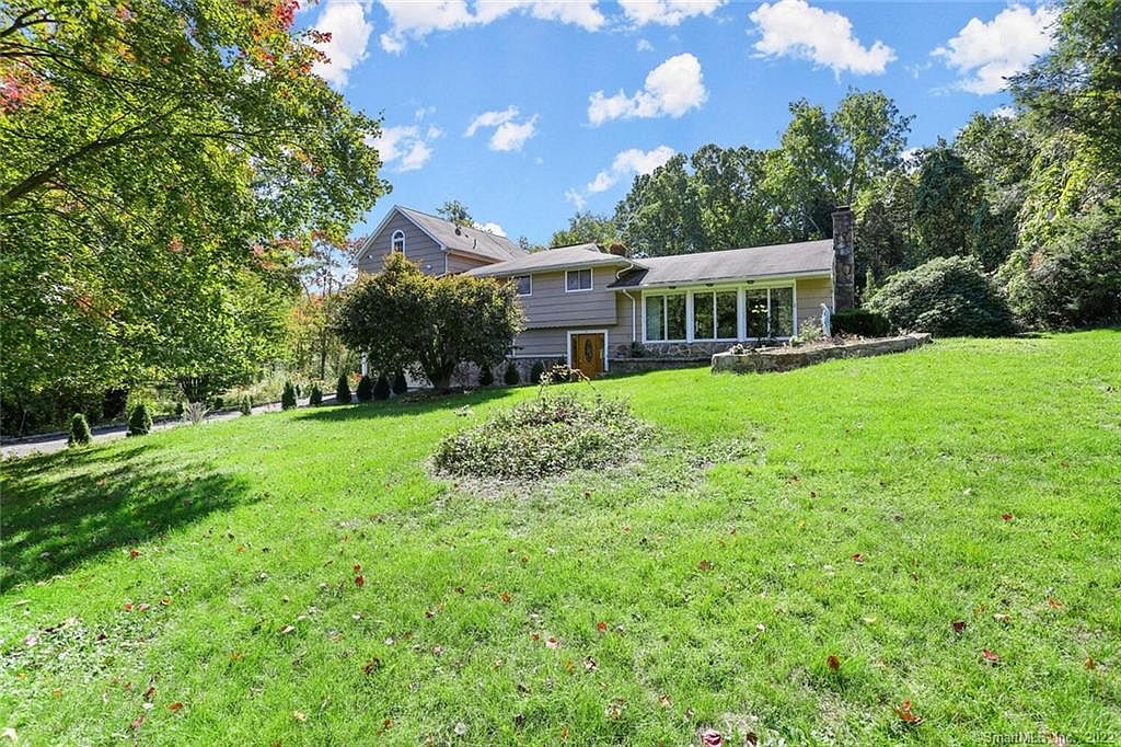 5059 Madison Ave, Trumbull, CT 06611 Zillow