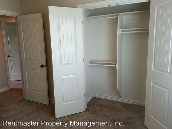 5th image of 1207 N Drystone Dr