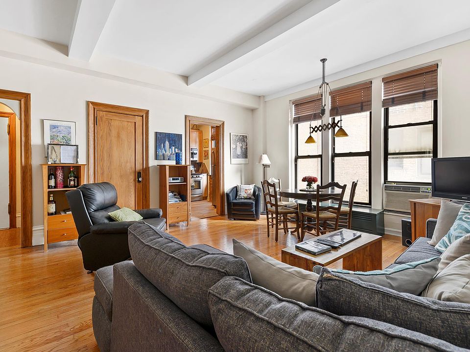 1st image of 135 W 79th St APT 4C