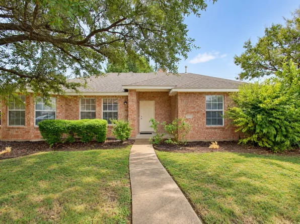 2040 Garden Crest Ln, Dallas, TX 75232