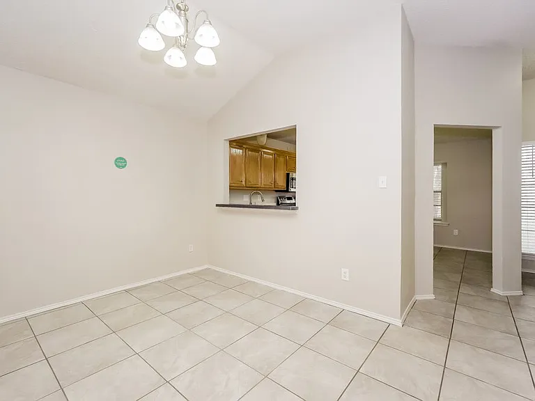 5905 Aloe Ct — Photo 8