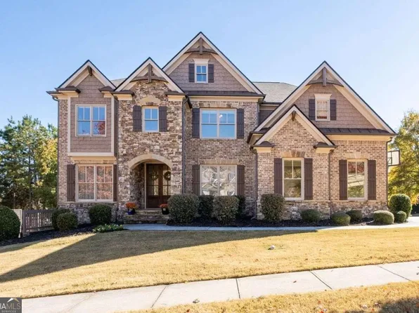 1114 Blue Water Ct, Buford, GA 30518