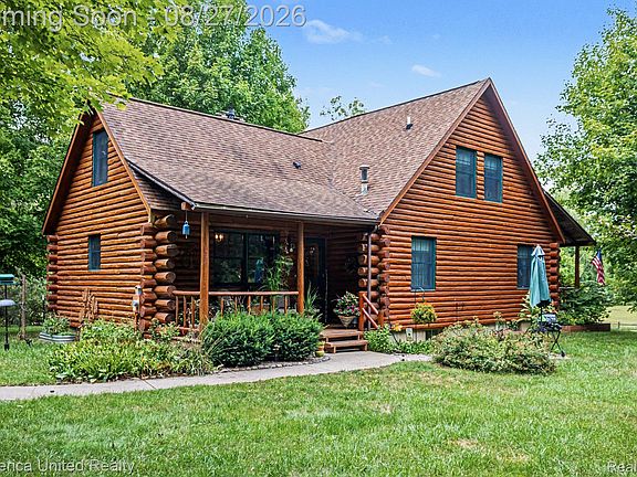 2nd image of 10373 Twin Lakes Dr