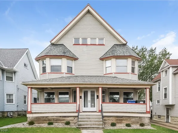 1376 Gladys Ave, Lakewood, OH 44107