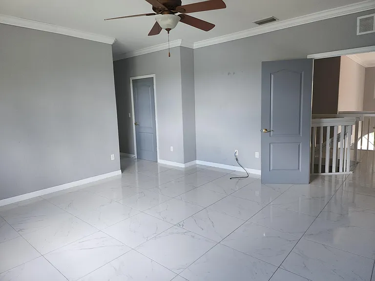 8686 Pegasus Dr — Photo 19