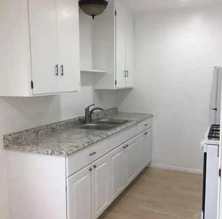3rd image of 3433 Madera Ave #3
