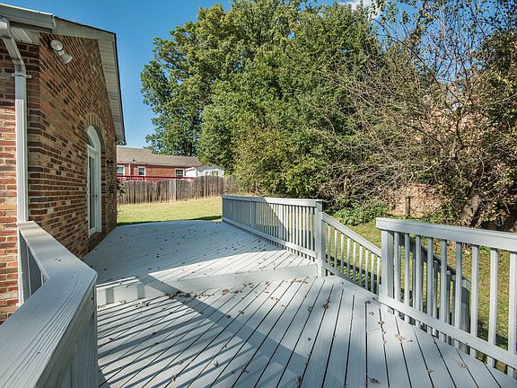 5th image of 2971 Aspen Ln