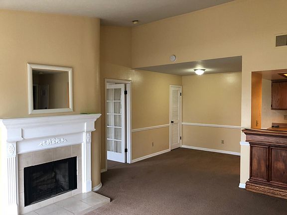 3rd image of 9322 Twin Trails Dr Unit 205