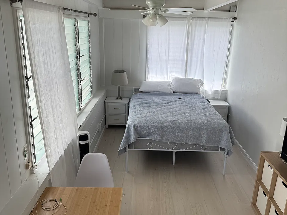 347 Keaniani St #2
