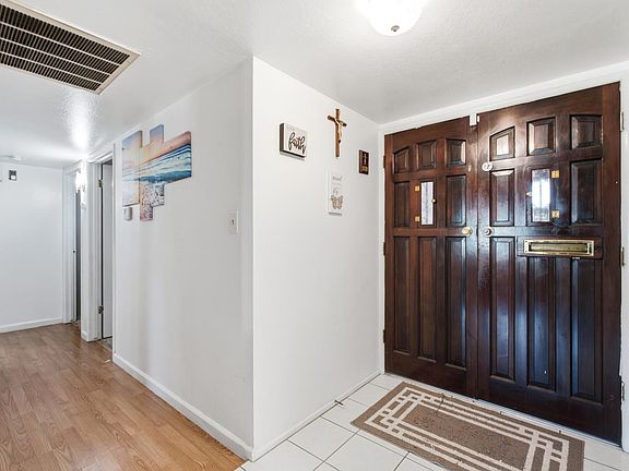 4th image of 6019 N 9th St