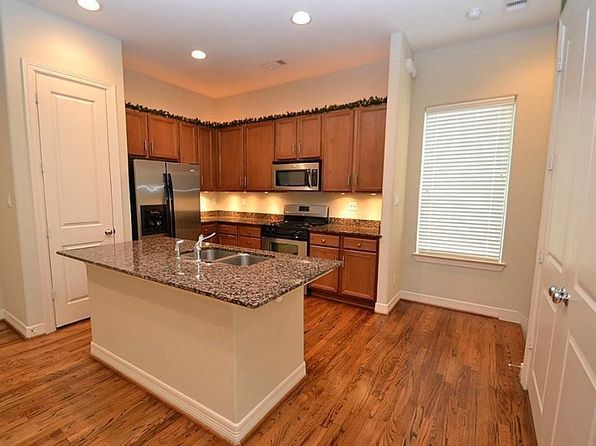 (undisclosed Address)