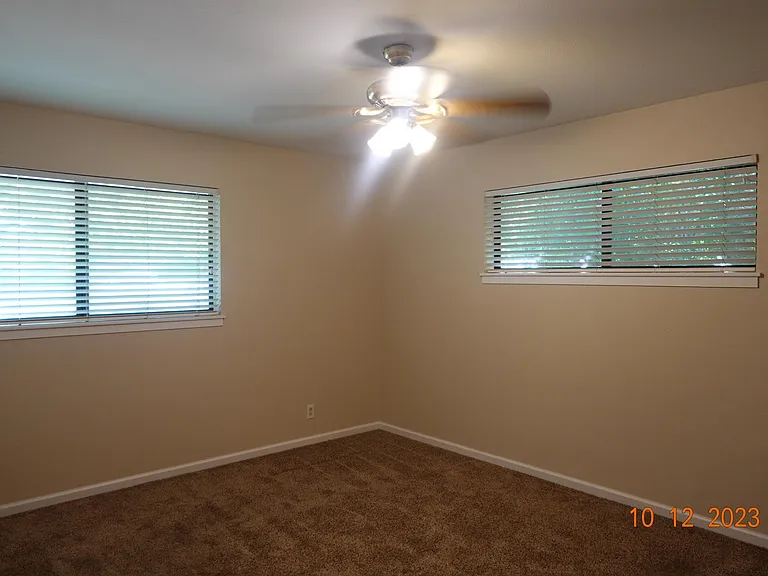 3417 Toledo Way — Photo 22