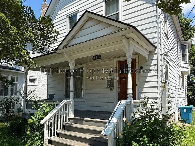 413 Locust St #1 — Photo 1