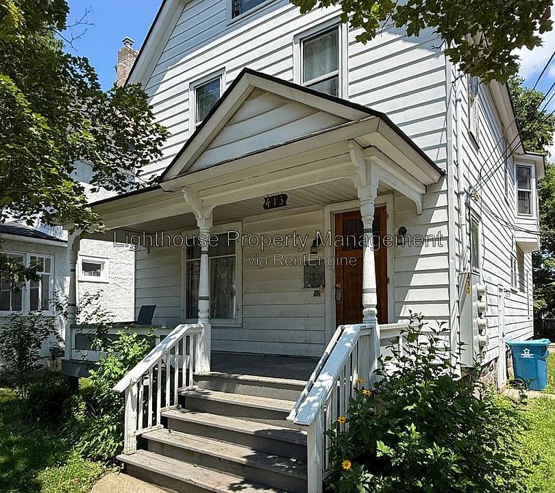 1st image of 413 Locust St #1