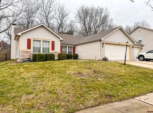 1344 White Ash Dr, Greenwood, IN