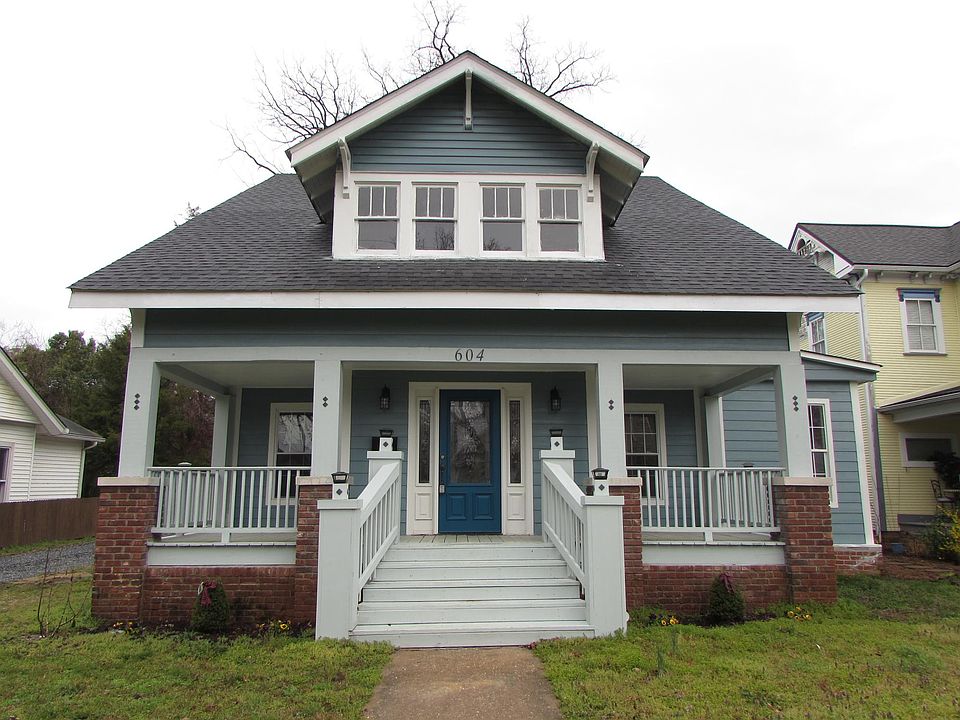 1st image of 606 S Church St