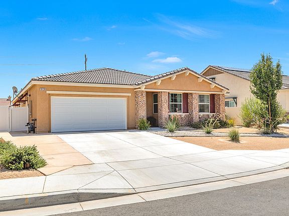 3rd image of 39128 Cocobola Ct