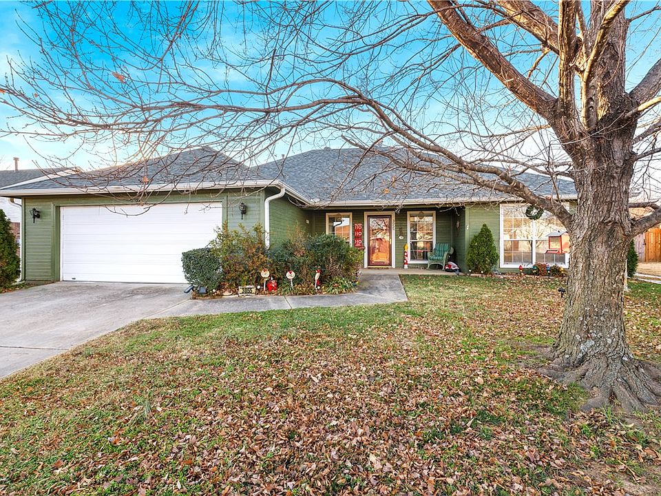 1st image of 3055 N Quartz Dr