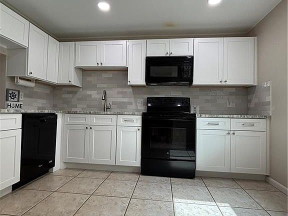 5th image of 149 Palm Dr #8617