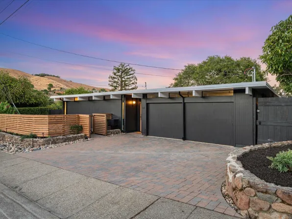 17 Serra Way, San Rafael, CA 94903