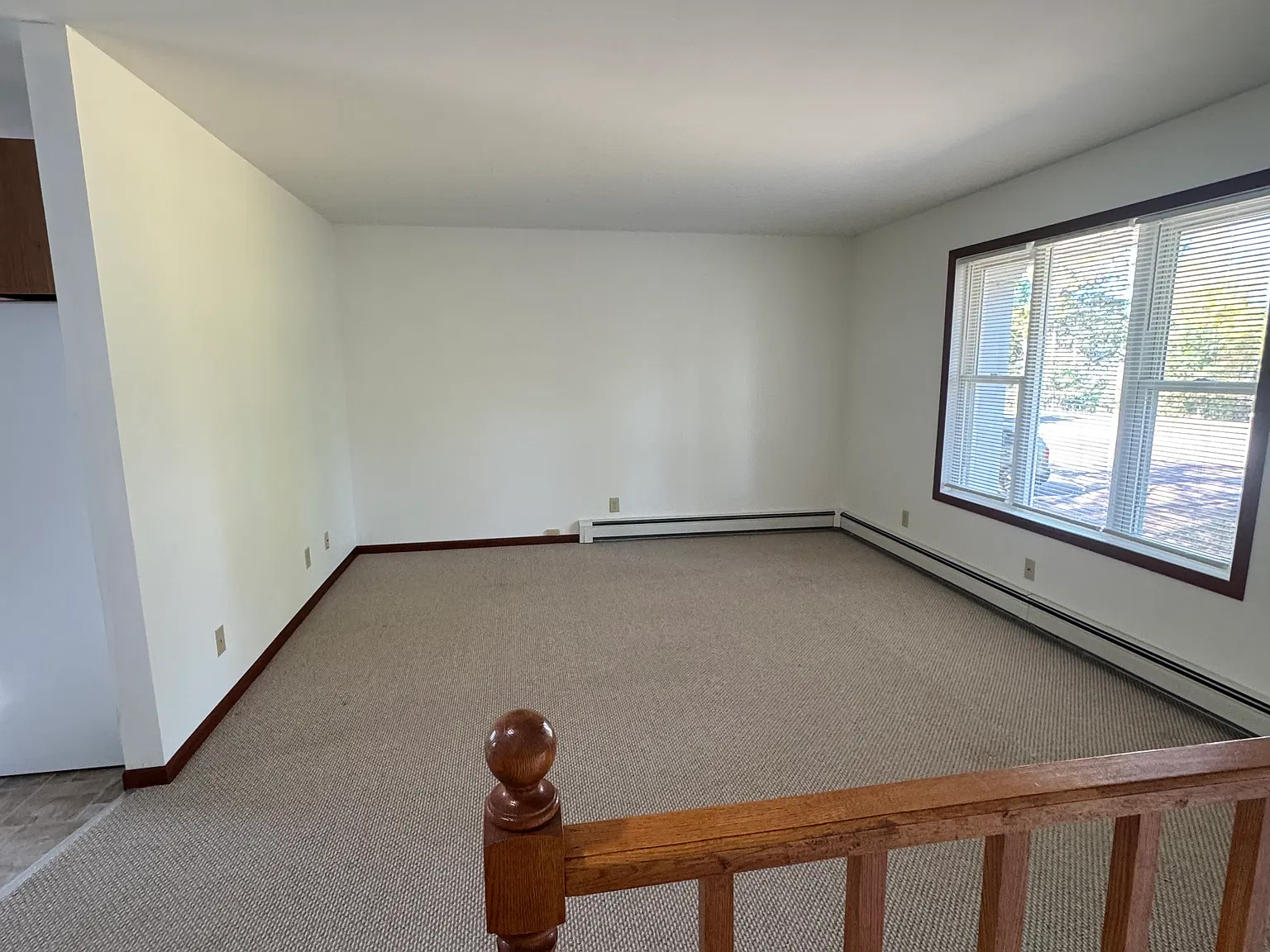 2 bed, $1,000 — Photo 4