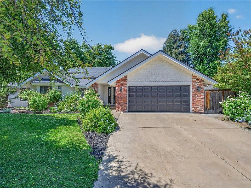 1st image of 368 E Finch Ct