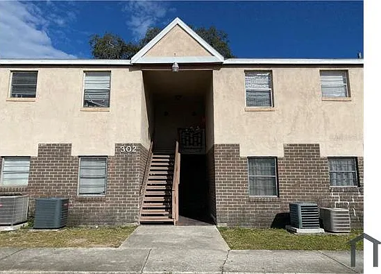 9017 Westchester Cir — Photo 4