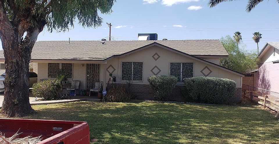 1st image of 2328 E School Dr