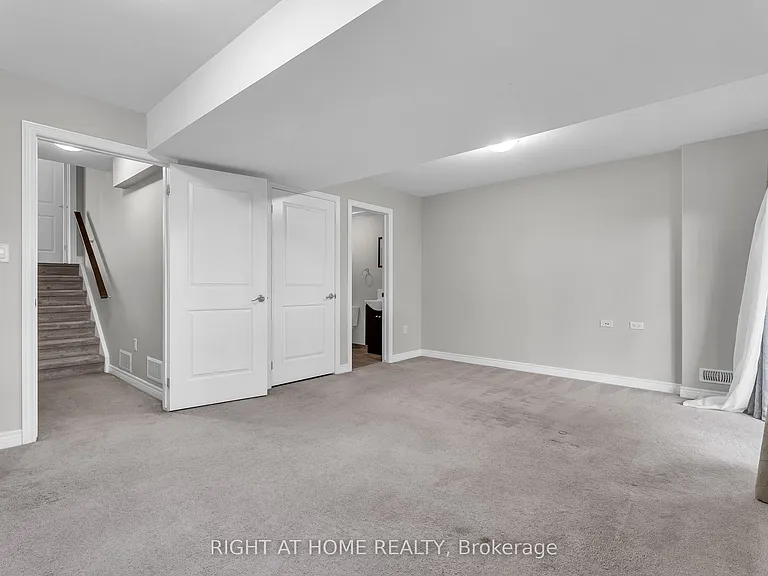 1030 Oakcrossing Gate #16 — Photo 30