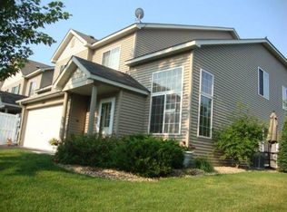 5449 Brewer Ln, Inver Grove Heights, MN 55076
