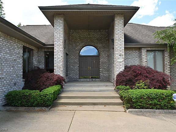4th image of 370 Shadydale Dr