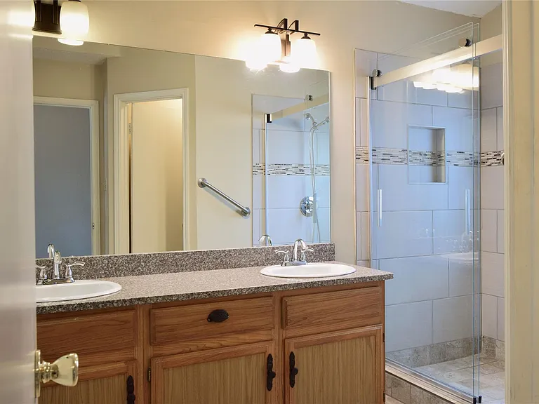 1105 Forest Oaks Path — Photo 21