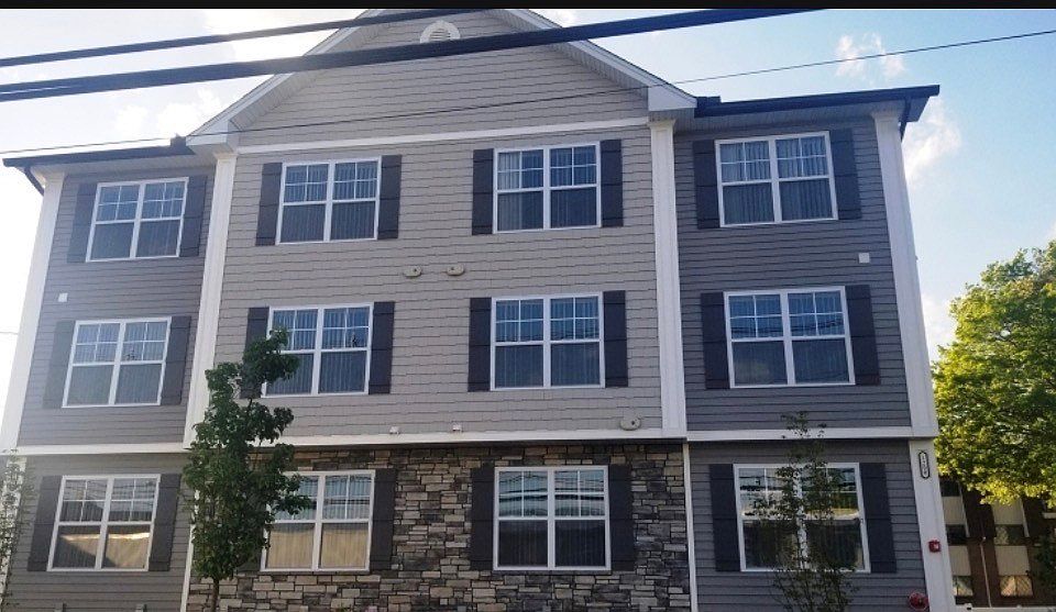 1st image of 1200 W Saint George Ave #3