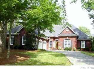 8704 Wingard Rd, Waxhaw, NC 28173