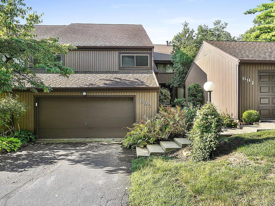 1st image of 692 Tall Oaks Ct