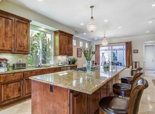 1203 Delaware St, Huntington Beach, CA 92648