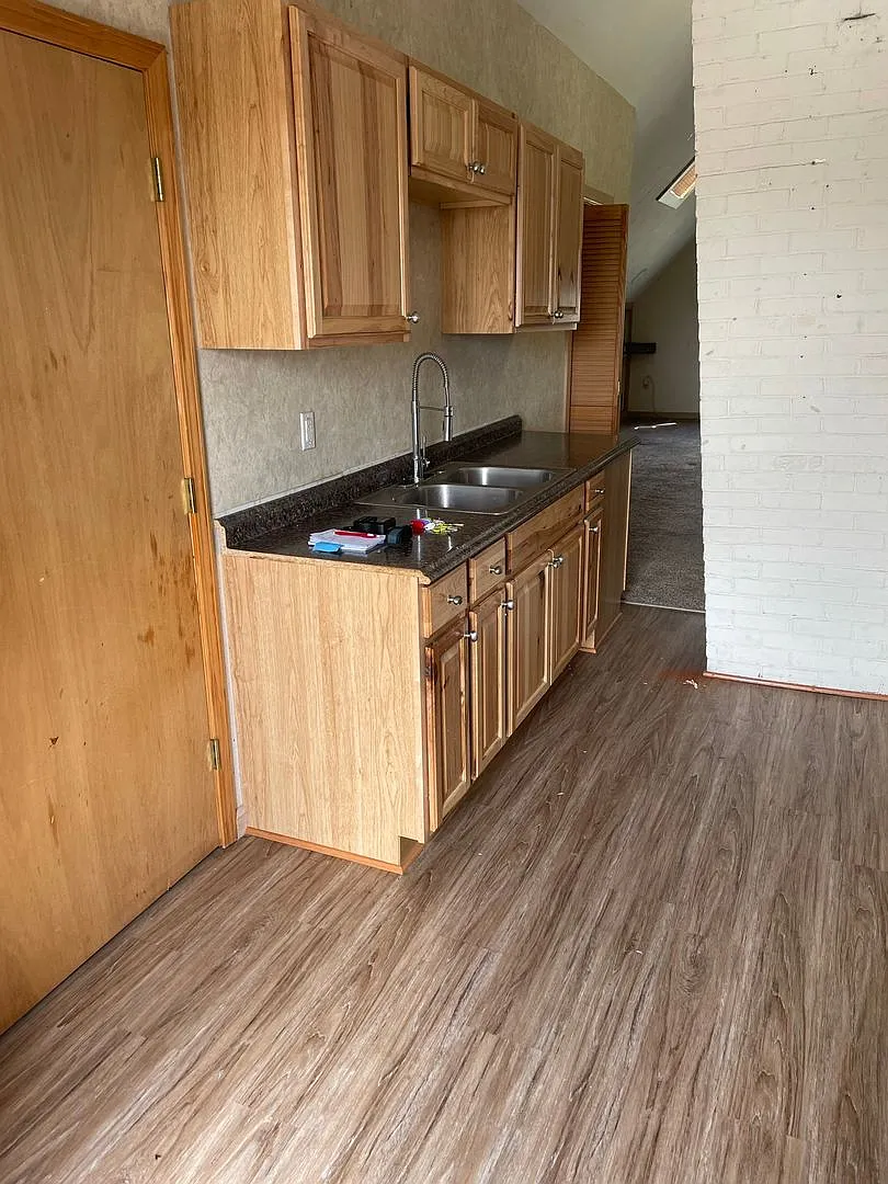 608 High St — Photo 4