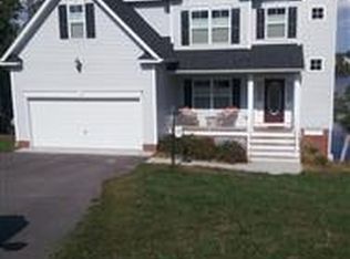 22140 Lake Jordan Dr, North Dinwiddie, VA 23803