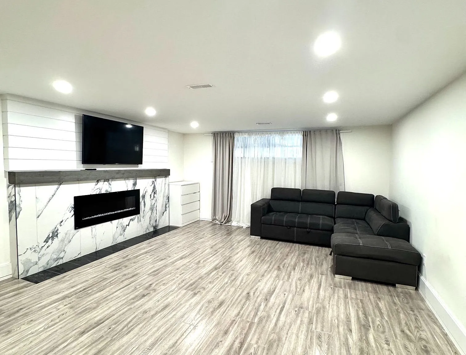 1 bed, $1,800 — Photo 3