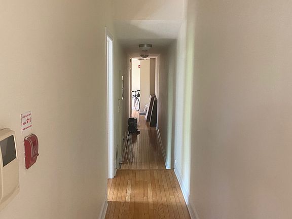 4th image of 2025 Fairmount Ave Floor 2